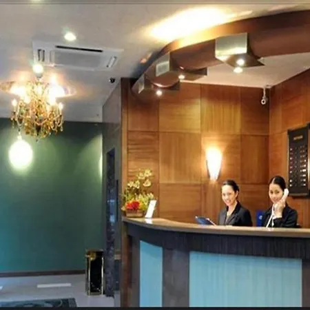 Pearl Lane Hotel