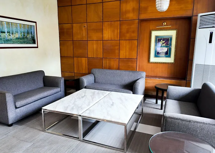 Pearl Lane Hotel