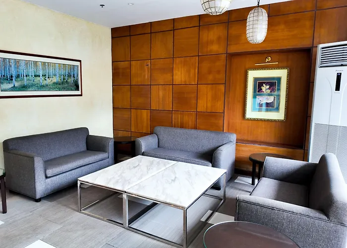 Hotel Pearl Lane 2*