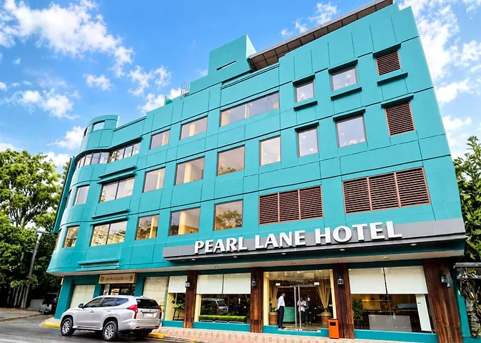 Pearl Lane Hotel 2*