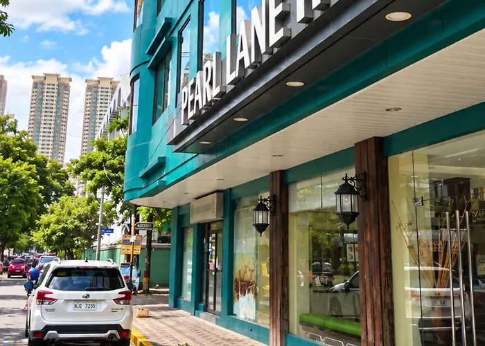 Pearl Lane