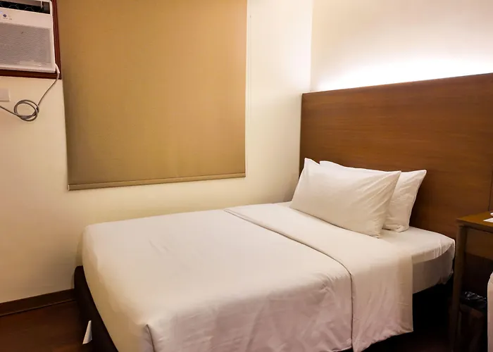 Pearl Lane Hotel Manila