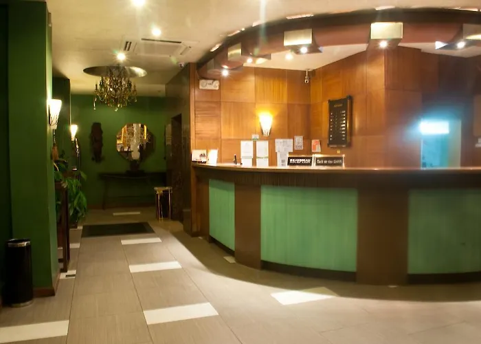 Pearl Lane 2*