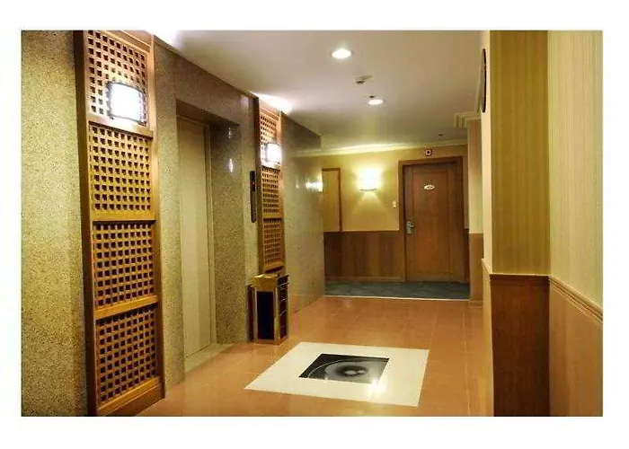 ホテル Pearl Lane マニラ市